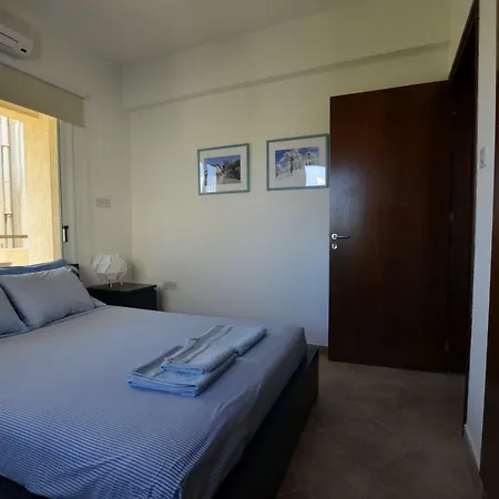 Hippocrates One Bedroom Cozy Flat Larnaca